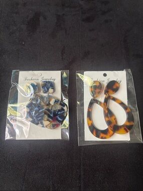 Fashion Jewelry Blue Marble and Tortoiseshell Drop Earring Set